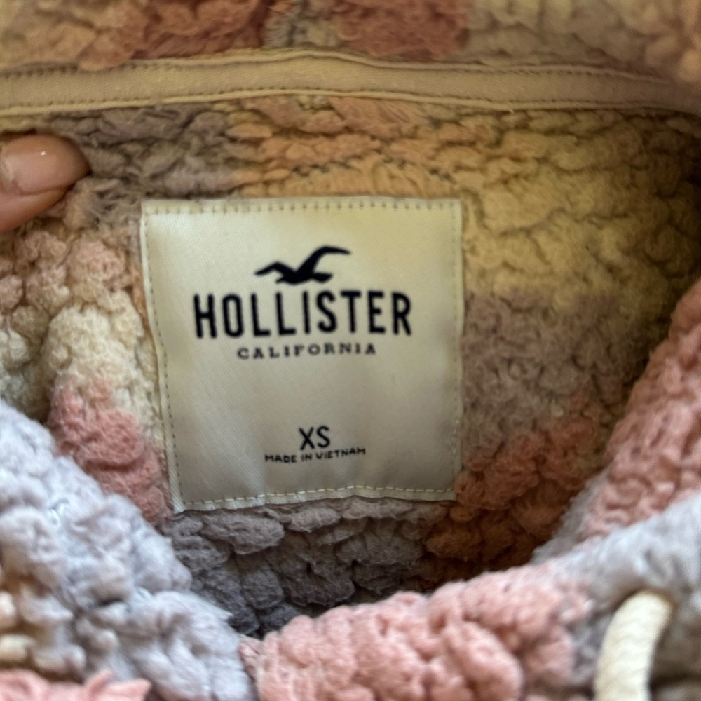 Hollister Sherpa Hoodie - Picture 3 of 3